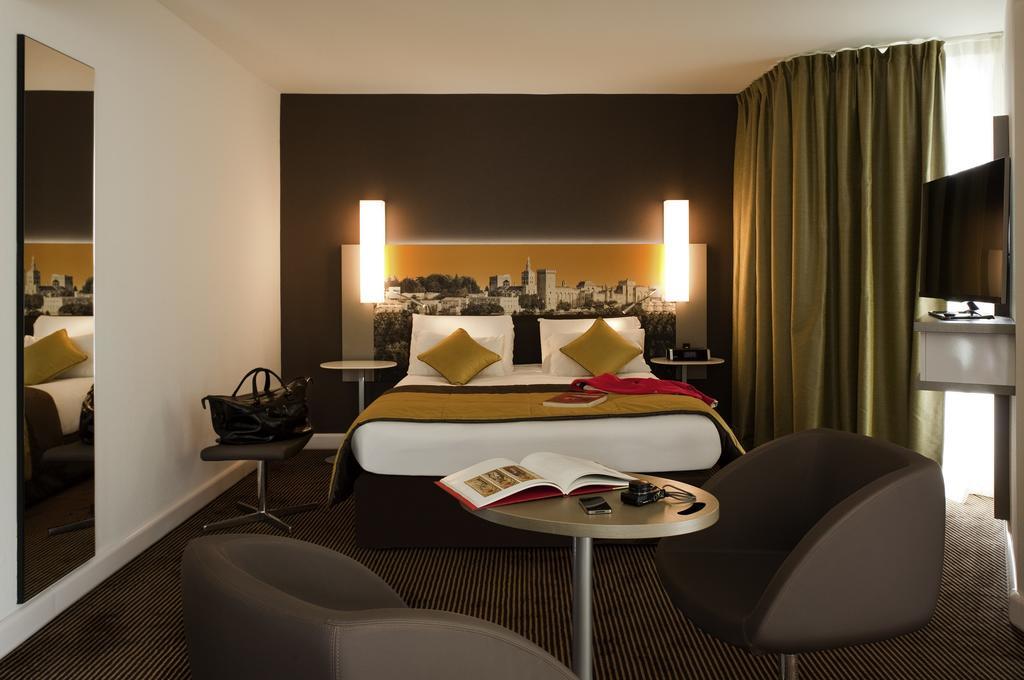 Mercure Avignon Centre Palais Des Papes Екстериор снимка